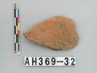 藏品(紅色夾砂陶片)的圖片